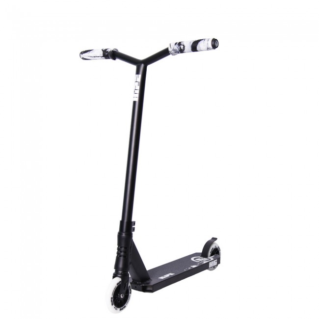 Трюковой самокат Hipe H6 Black/White Трюковой самокат Hipe H6 Black/White