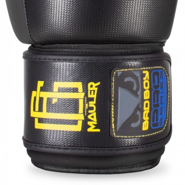 Боксерские перчатки Bad Boy Series 3.0 Mauler 10 ун.