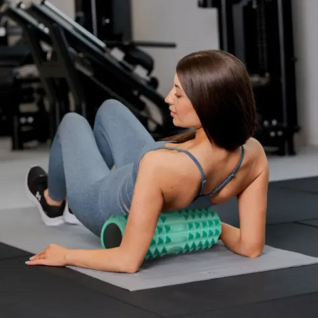 Массажный ролик Gymtek для йоги и фитнеса EVA 33*11см мятный