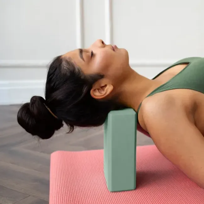 Блок для йоги Gymtek EVA мятный