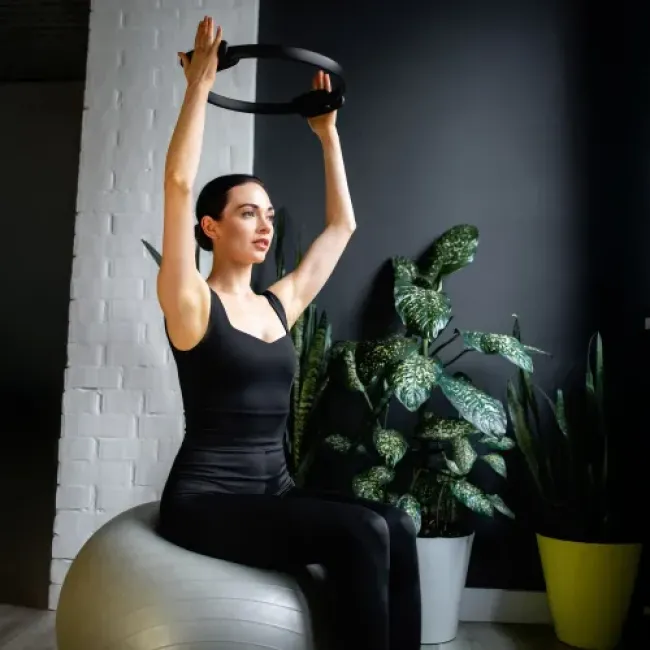 Кольцо для пилатеса Gymtek армированное стекловолокно 38см черный