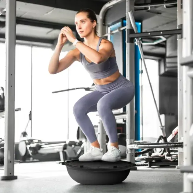 Балансировочная полусфера Gymtek Flex Core Half Ball 58см с эспандерами + насос черный