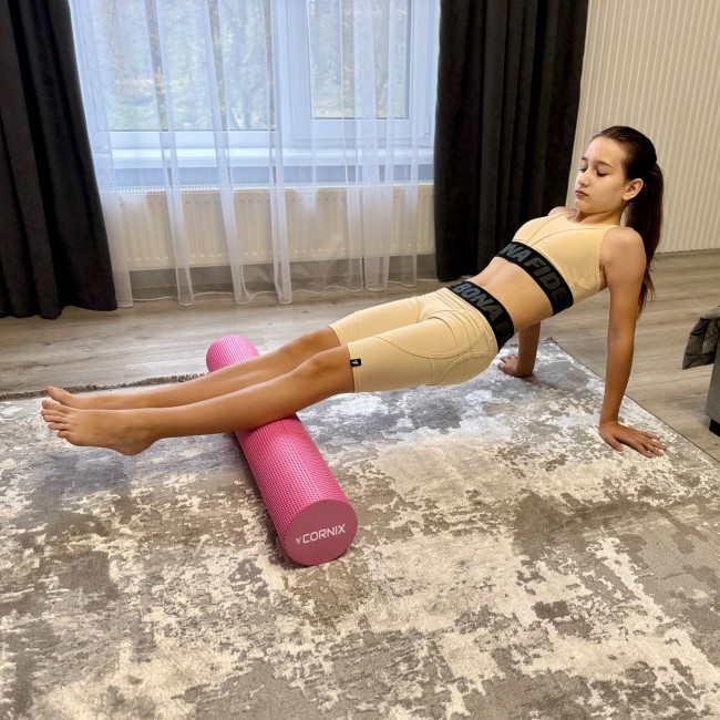 Массажный ролик Cornix EVA+ 90 x 15 см (валик, роллер) XR-0313 Pink