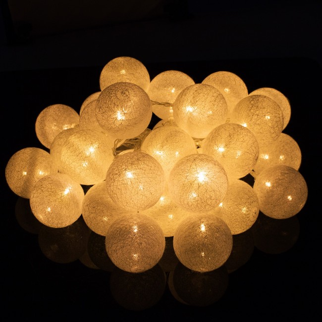 Гирлянда на батарейках Springos Cotton Balls 6 м 30 LED CL0049 Warm White