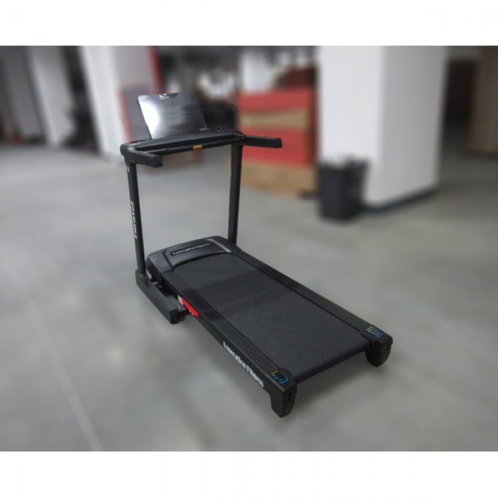 Бігова доріжка Generation Fitness Caravel iConsole